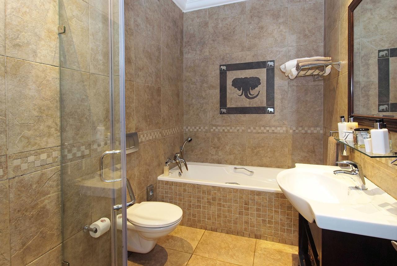 Ushaka Manor Guest House Дърбан Екстериор снимка