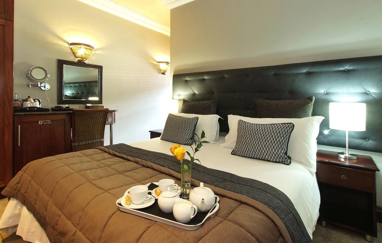 Ushaka Manor Guest House Дърбан Екстериор снимка