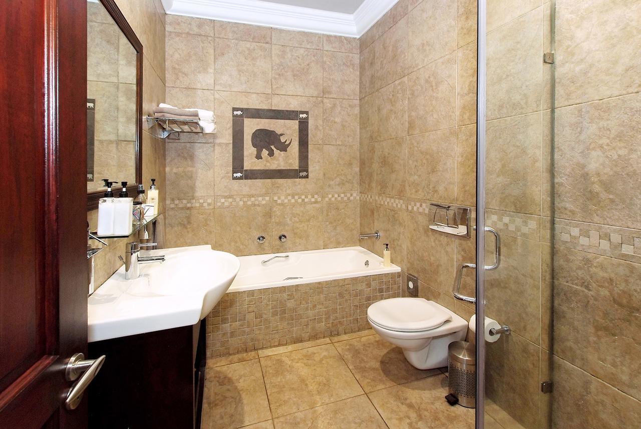 Ushaka Manor Guest House Дърбан Екстериор снимка